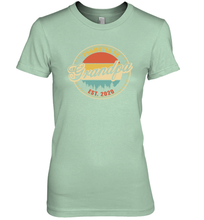 Load image into Gallery viewer, Family Shirt First Time New Grandpa Est 2020 Vintage Premium Women's T-Shirt